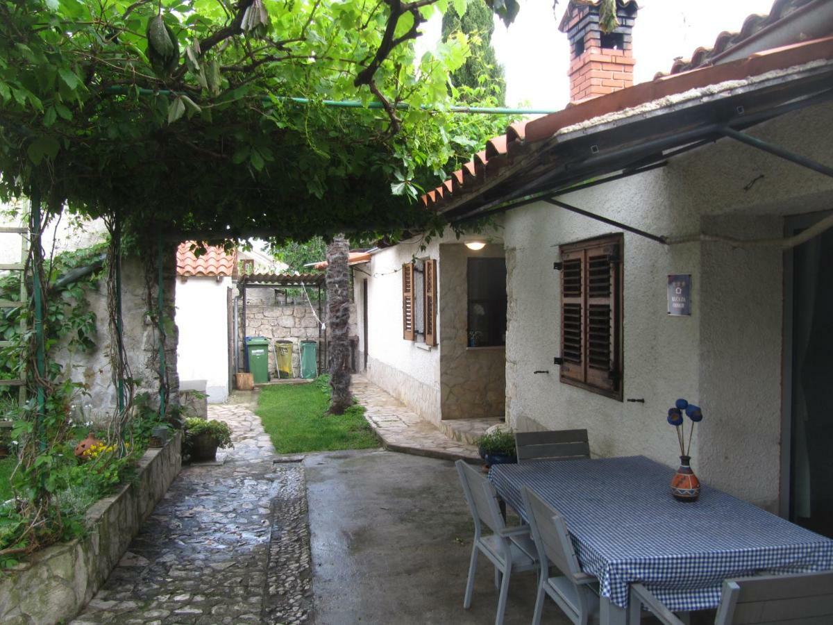 House Marko Premantura Luaran gambar